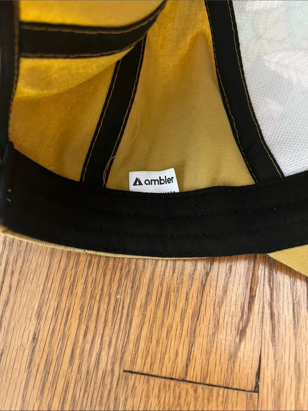 Ambler hat